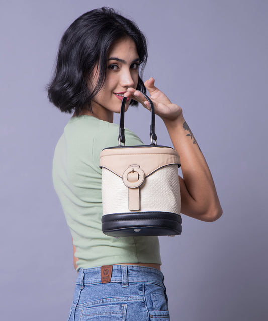 OXTON CROSSBODY BAG - CREAM