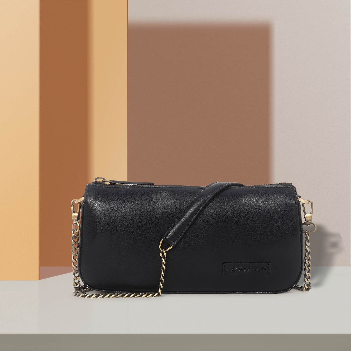 RANCH BLACK CROSSBODY BAG